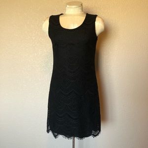 Carbalite black lace sleeveless dress